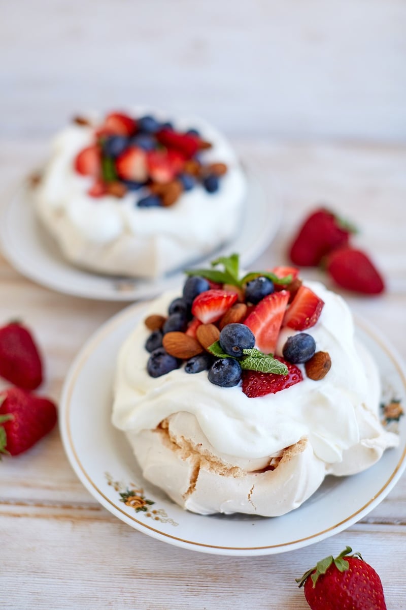 Homemade Pavlova